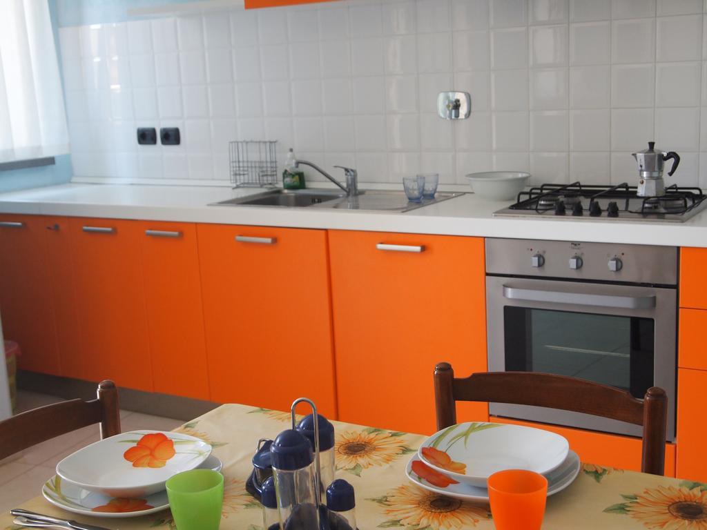 Piccolo Hotel Монеглия Екстериор снимка