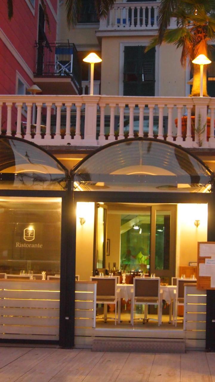 Piccolo Hotel Монеглия Екстериор снимка